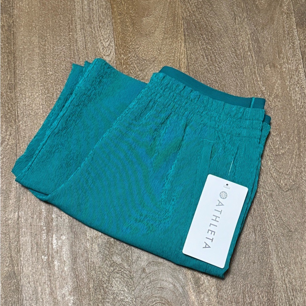 Athleta Echo Wide Crop Pant Green Women’s Size 4 NWT